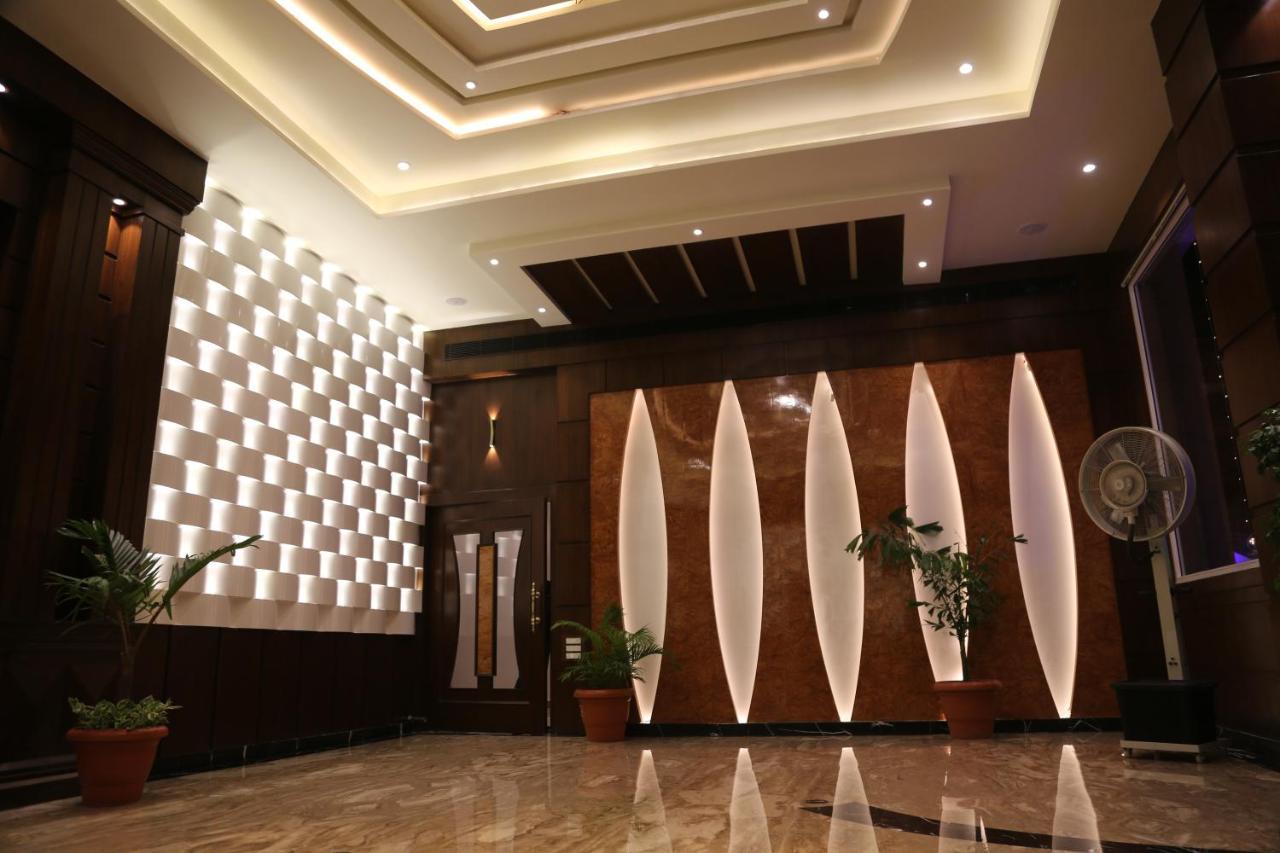 Hotel Prince Viraj Jabalpur Eksteriør billede