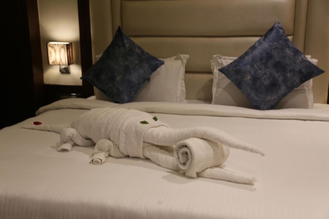 Hotel Prince Viraj Jabalpur Eksteriør billede