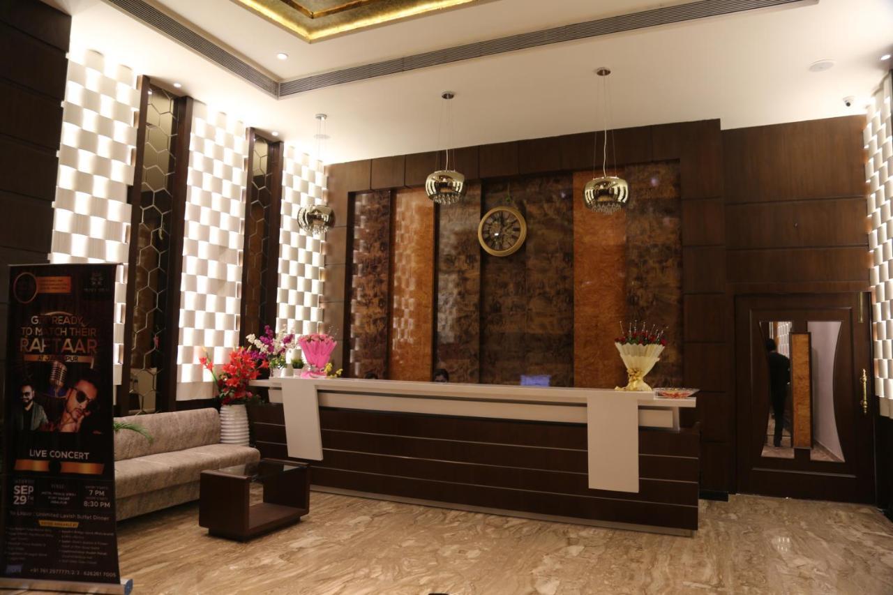 Hotel Prince Viraj Jabalpur Eksteriør billede