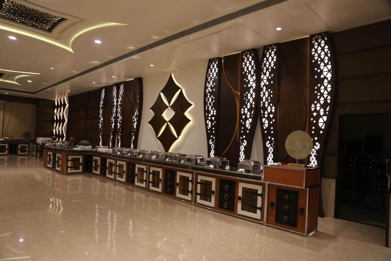 Hotel Prince Viraj Jabalpur Eksteriør billede