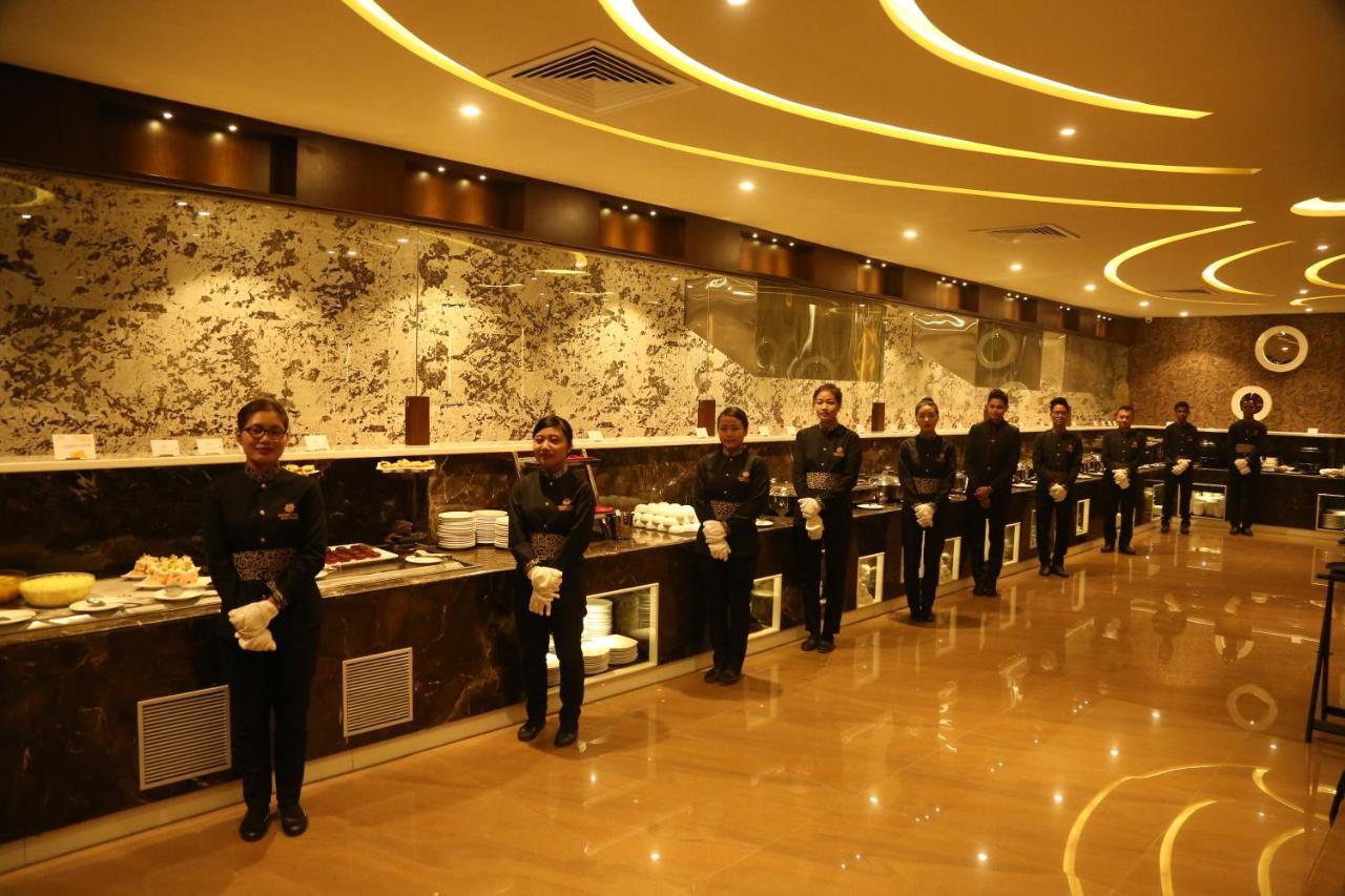 Hotel Prince Viraj Jabalpur Eksteriør billede