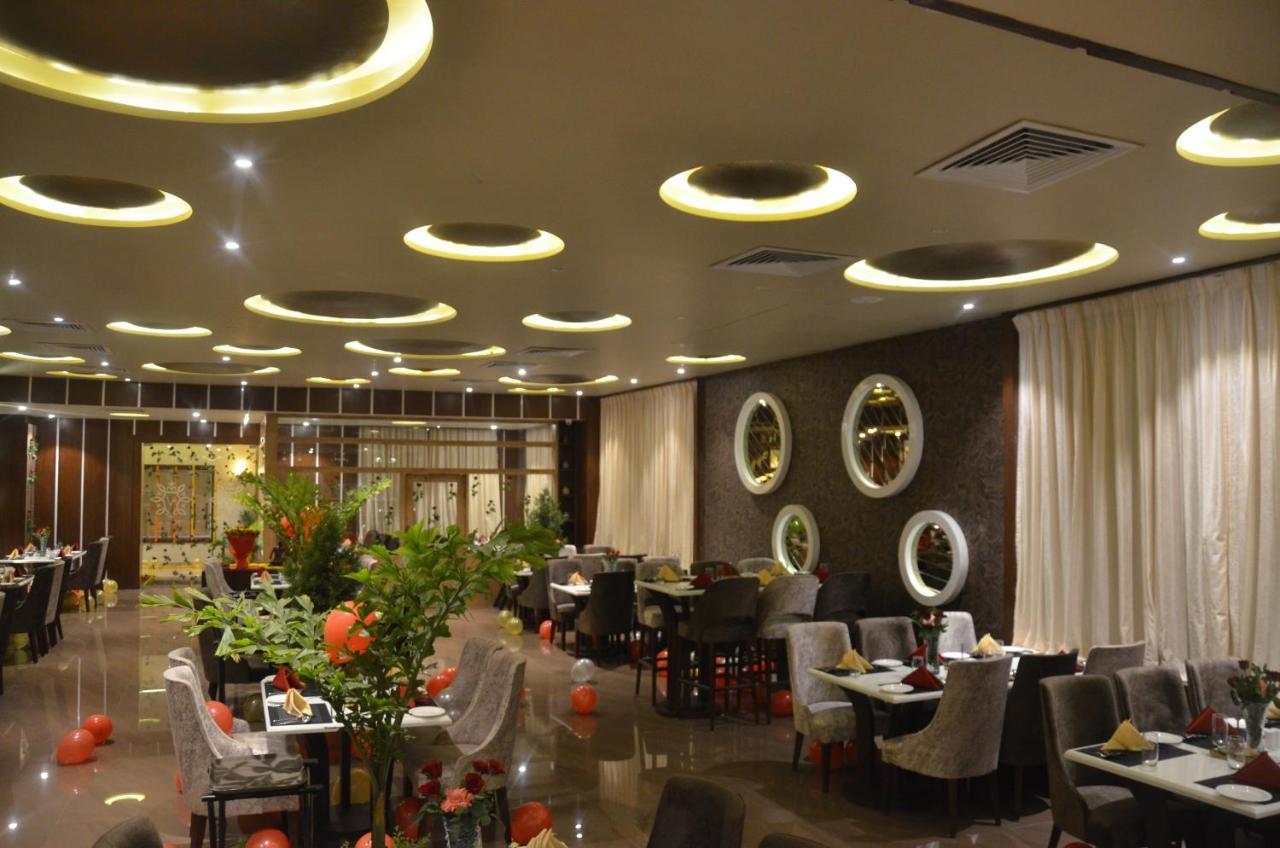 Hotel Prince Viraj Jabalpur Eksteriør billede